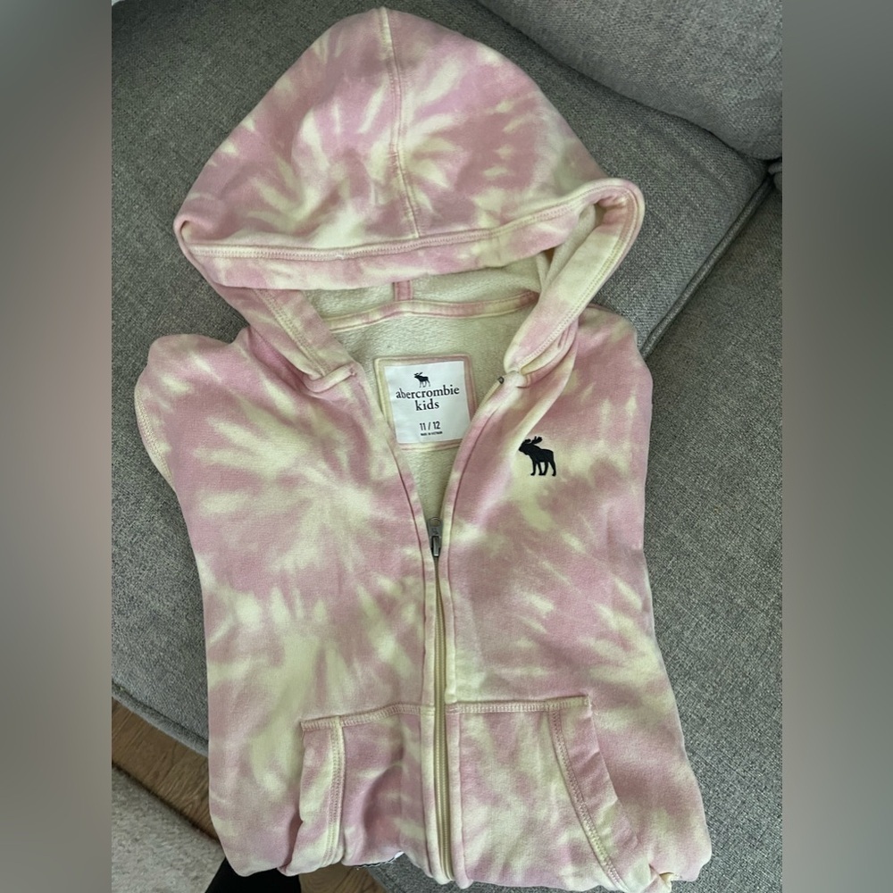 Abercrombie kids pink tie d’y hood sweatshirt size kids 11/12